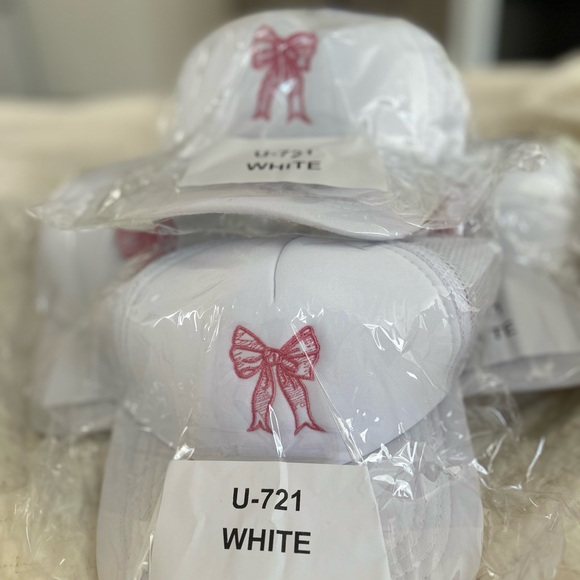 COQUETTE RIBBON BOW EMBROIDERY TRUCKER HAT - Picture 6 of 6